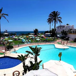https://villacana-playa-2.1costadelsol.com