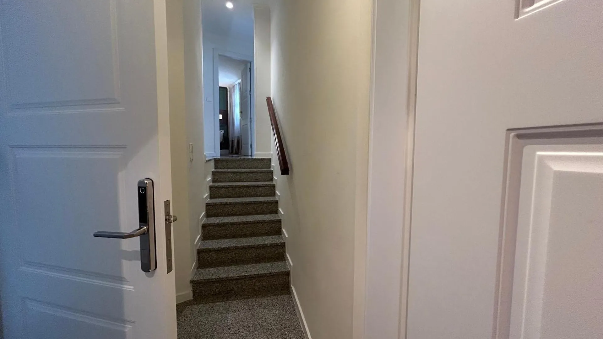 Apartamento Bibo Suites Palacio De Portago Granada Espanha